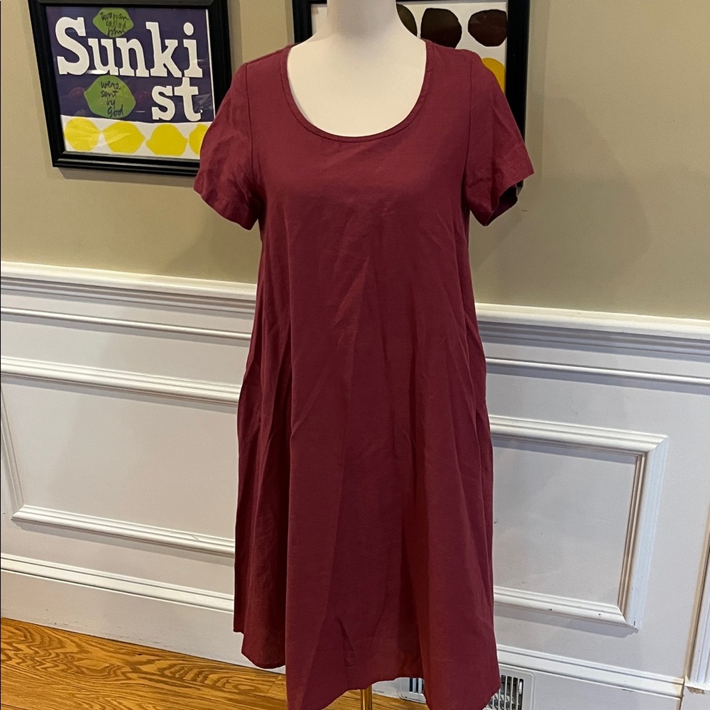 Yuvita Quotidian Linen T-Shirt Swing Dress